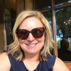 Meet your Posher, Wendy